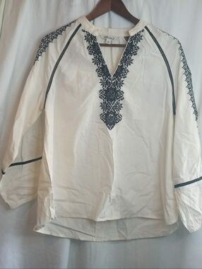 NWT Boho Hippie Pioneer Woman Cream Black Embroidery Peasant Shirt Top Scandi